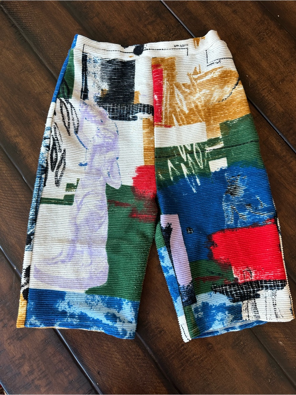 Multicolor Abstract Print Ribbed Shorts